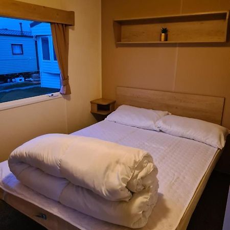 Cosy, Family Caravan Near The Beach Clacton-on-Sea Εξωτερικό φωτογραφία