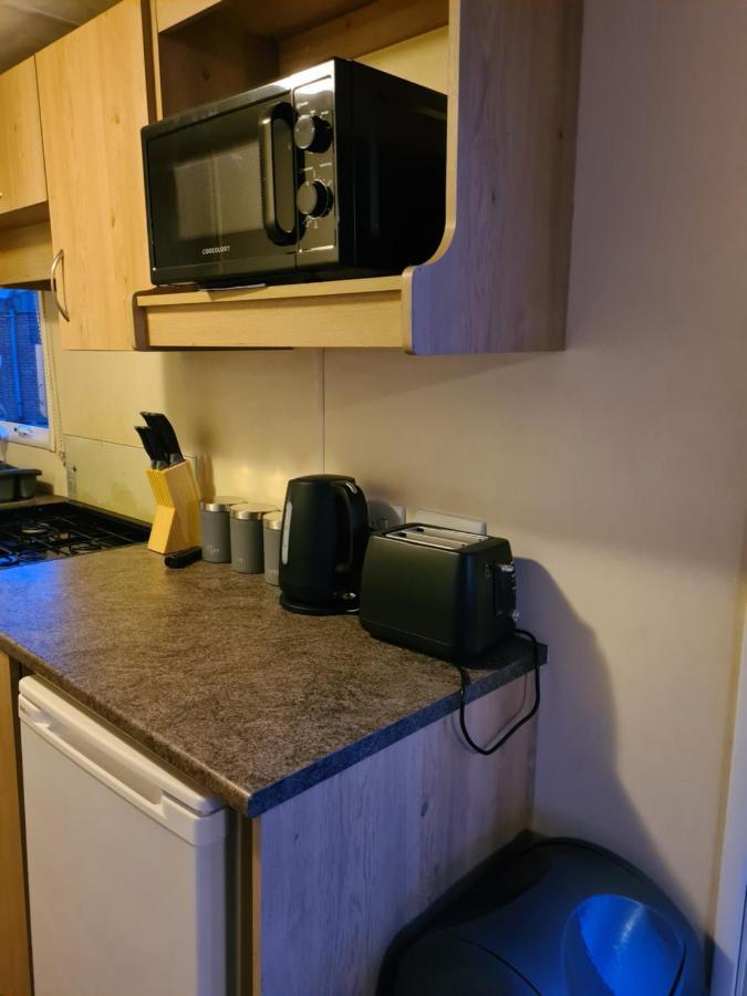 Cosy, Family Caravan Near The Beach Clacton-on-Sea Εξωτερικό φωτογραφία